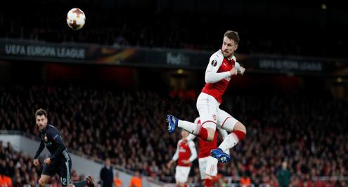 بالفيديو.. كعب رامسي يرسم لوحة رائعة لأرسنال أمام سسكا بريشة أوزيل